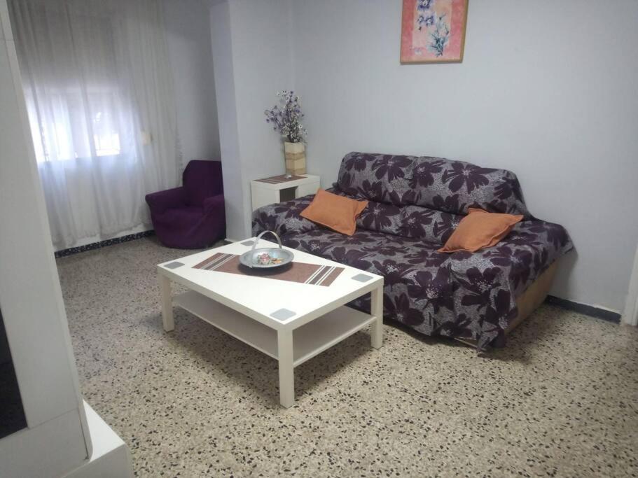Apartamento Tahalia 3 Habitaciones Huelva Bagian luar foto